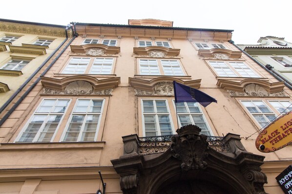 Fachada da propriedade