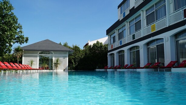 Outdoor pool