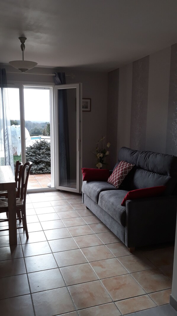 Cottage, 1 Bedroom | Living area