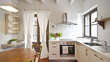 Suite, Garden View | Dapur peribadi