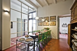 Free daily local cuisine breakfast