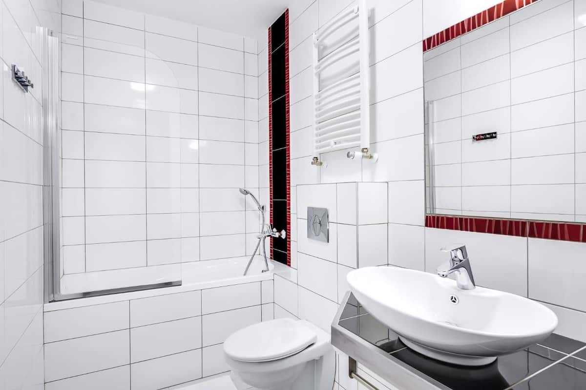 free toiletries, hair dryer, towels