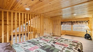 3 bedrooms, desk, iron/ironing board, WiFi