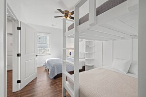 14 chambres, fer et planche à repasser, Wi-Fi gratuit, draps fournis