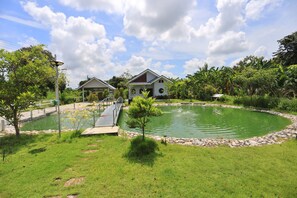 Front of property - Numhom Resort (Thap Than)