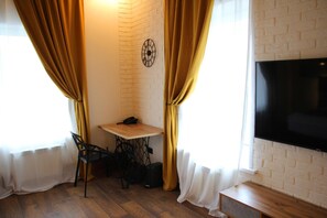 TV - Staryy Gorod (Sergiyev Posad)