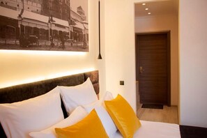 Minibar, cortinas blackout, insonorización y wifi gratis 