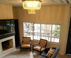 Kawasan tempat duduk lobi