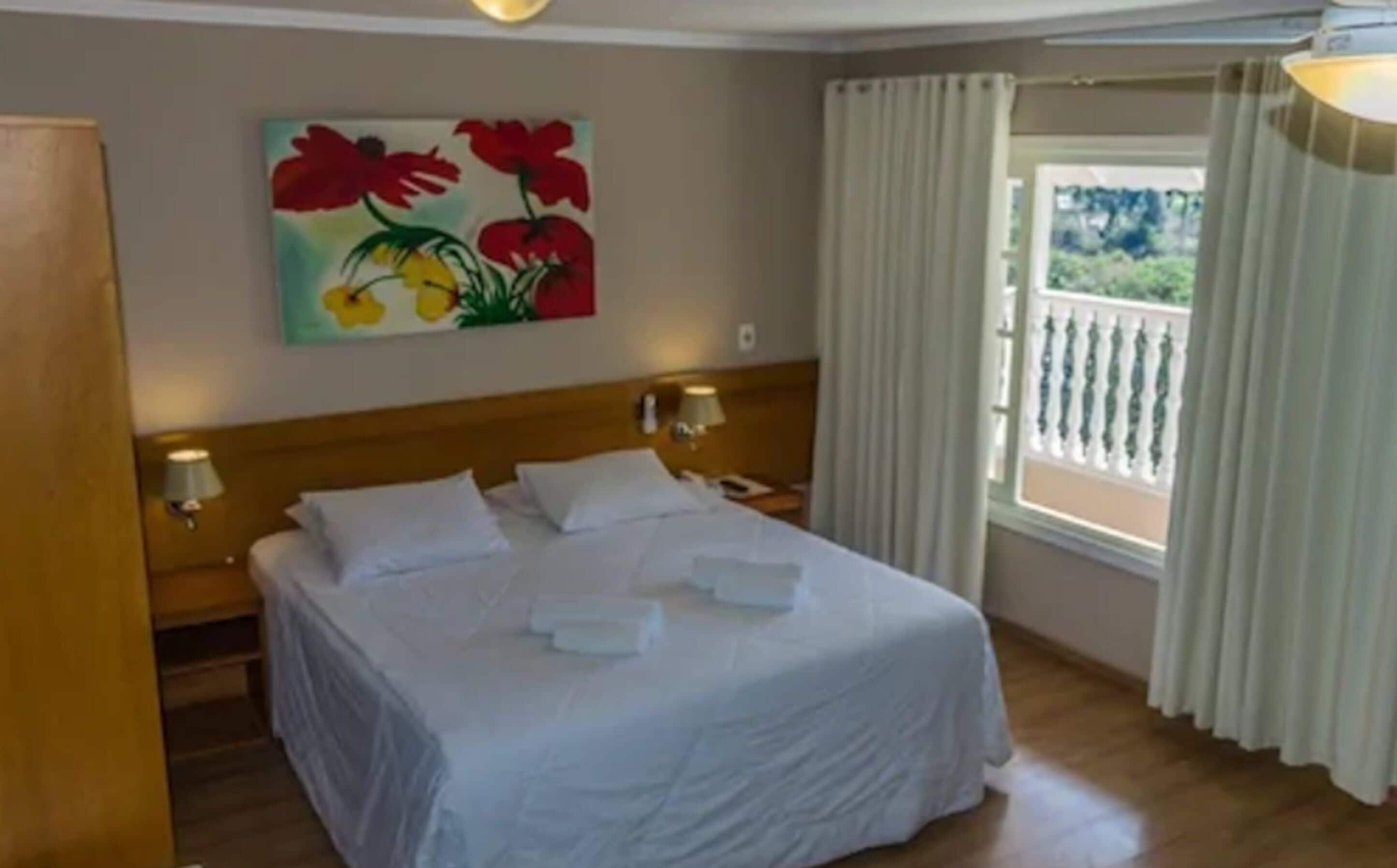 minibar, blackout curtains, soundproofing, free wifi