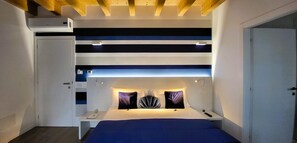 Superior-Doppel- oder -Zweibettzimmer