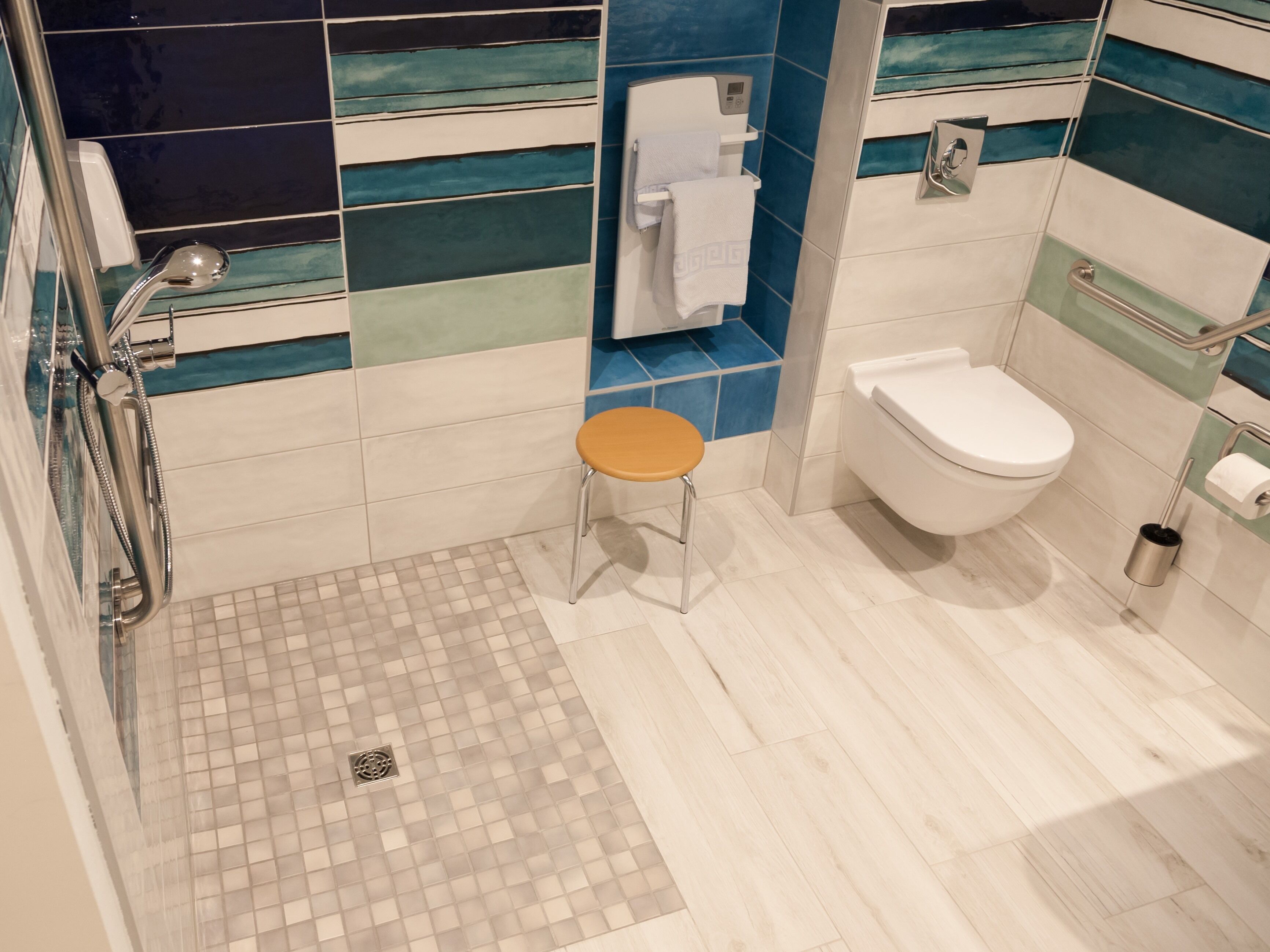 suite, ensuite | bathroom