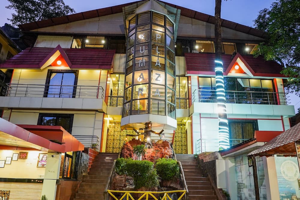 Hotel Kumar Plaza