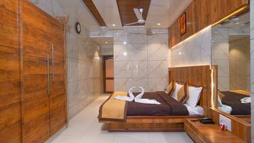 Executive Room | Free WiFi, bed sheets
