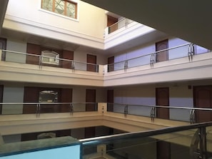 Interior - Hotel The Samrat (Pune)