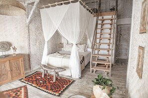 Suite, Private Bathroom, Beachfront | Free WiFi, bed sheets - Dreamsea Bali (Pecatu)