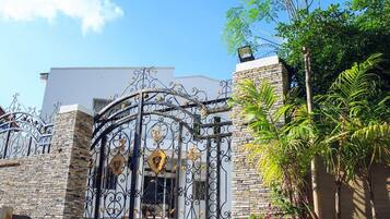 Entrada da propriedade