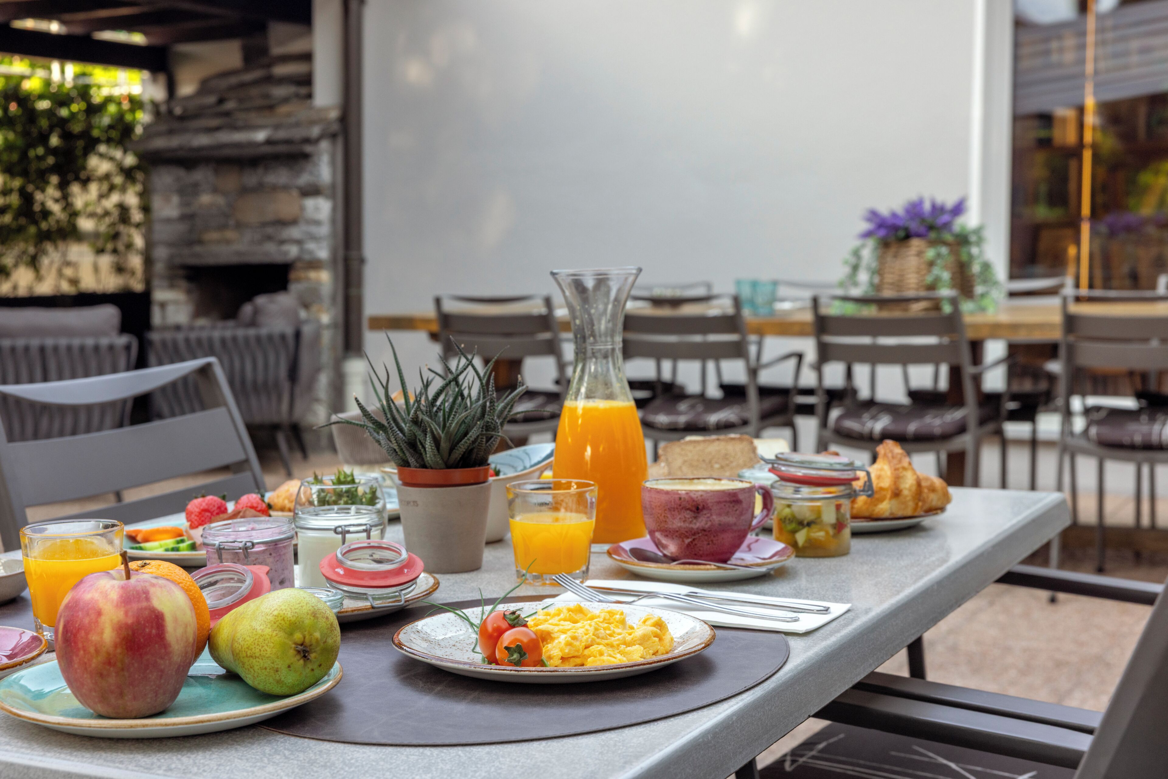 Photo - Ascona Lodge, Pool & Garden Retreat
