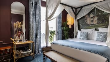 Deluxe tweepersoonskamer | Luxe beddengoed, een kluis op de kamer, geluiddichte muren