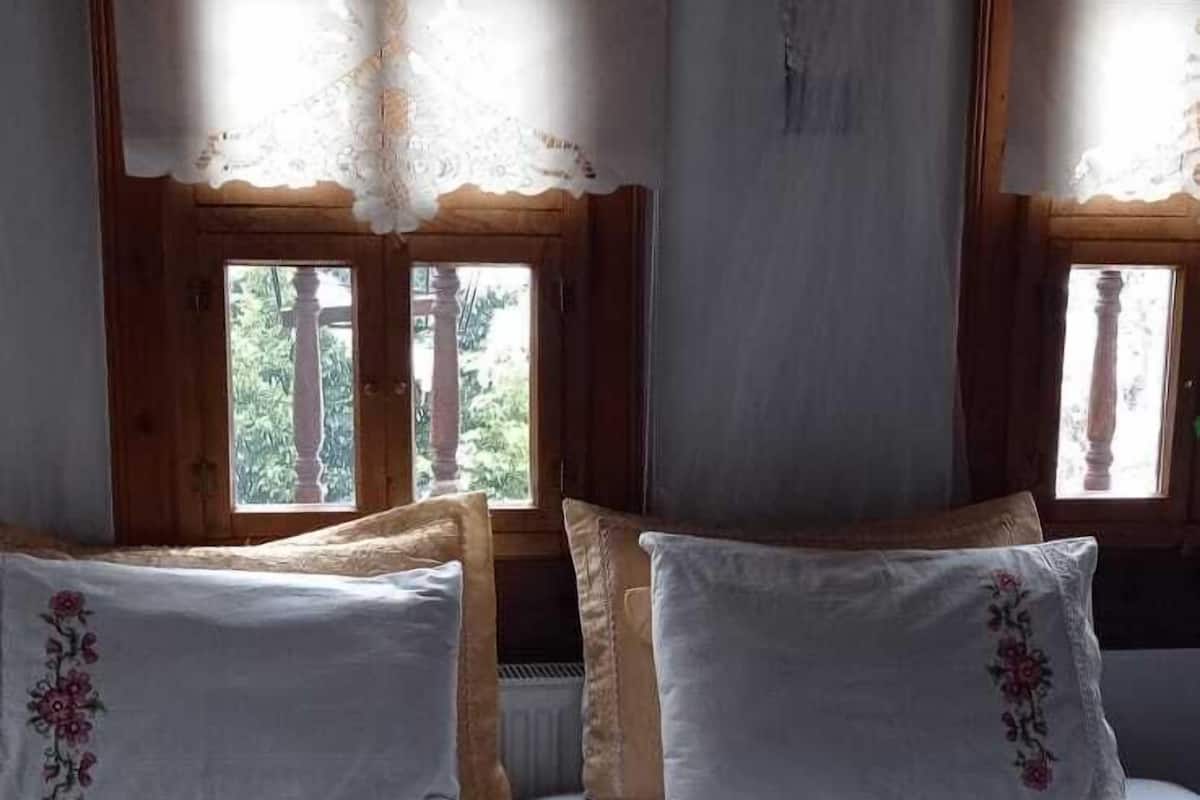 family room, 1 bedroom, balcony | 1 bedroom, egyptian cotton sheets, premium bedding