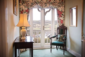 Interior detail - Cleeve Hill Hotel (Cheltenham)