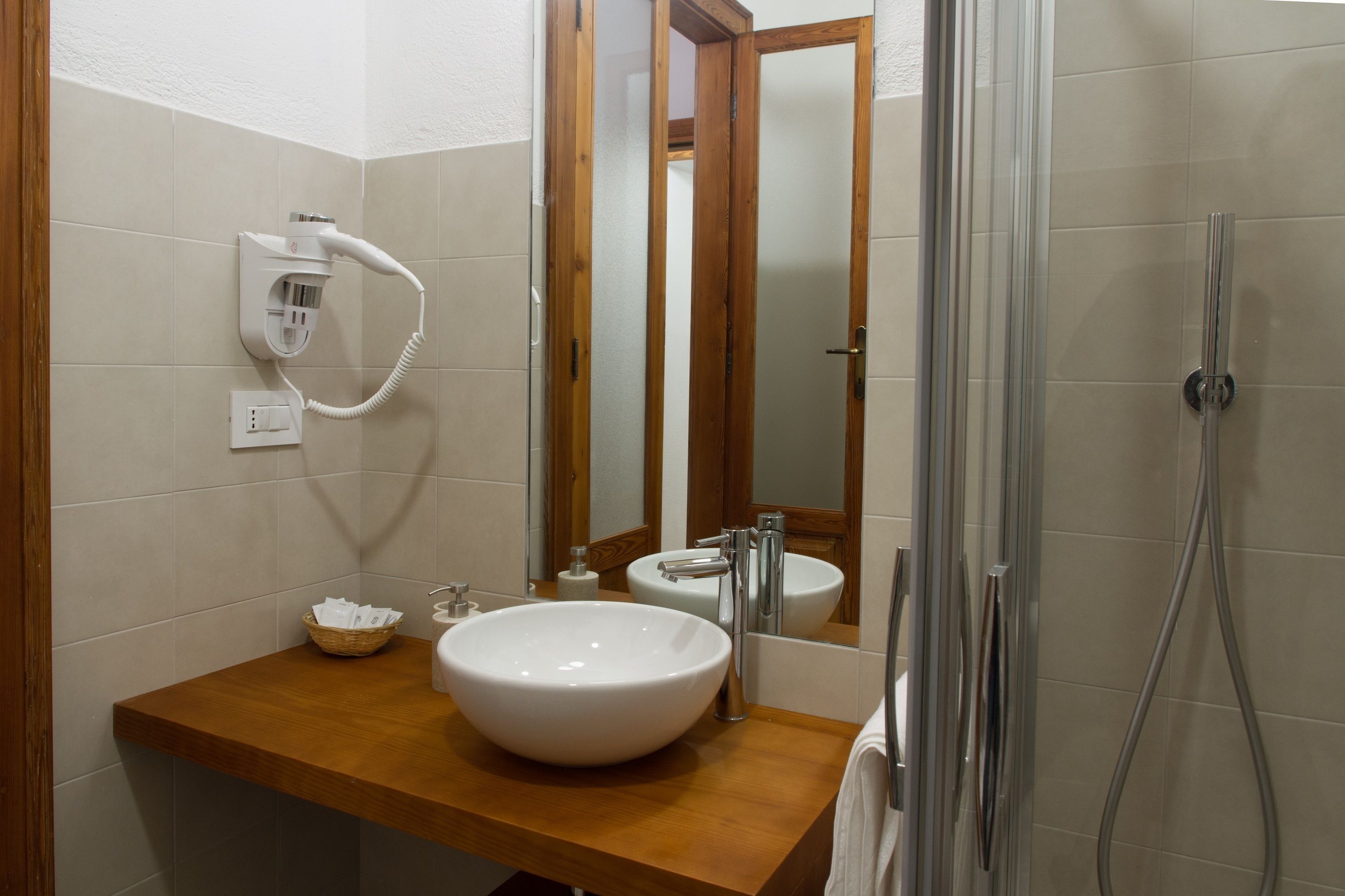 Photo - Art Guest House