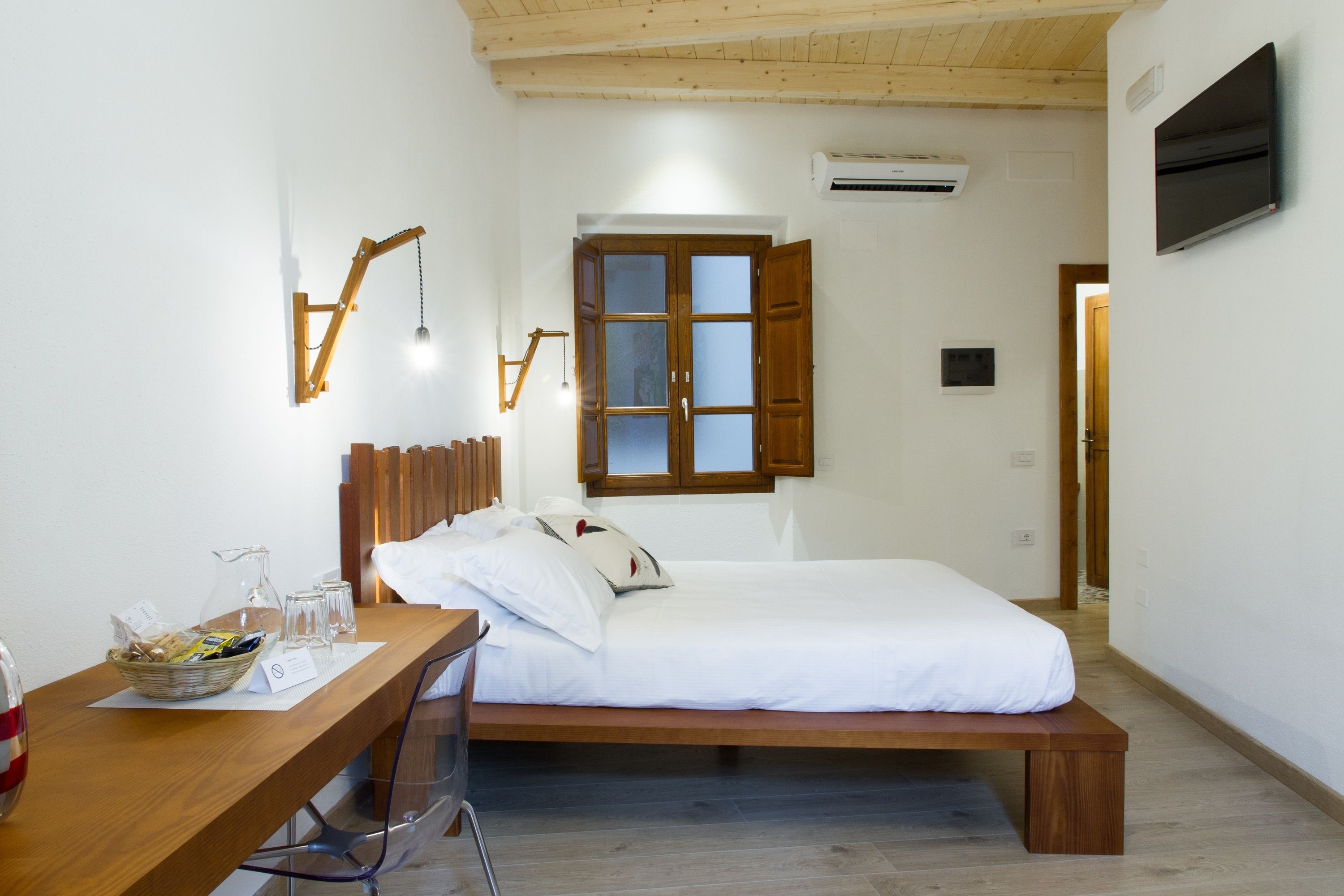 Photo - Art Guest House