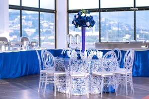 Indoor wedding - Sierra Palms Resort (Freetown)