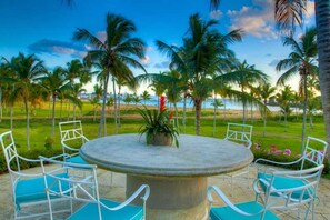 Villa | Terrace/patio