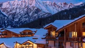 Front of property – evening/night