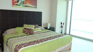 Condo | 2 bedrooms, free WiFi