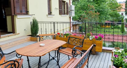 Arina Apartments