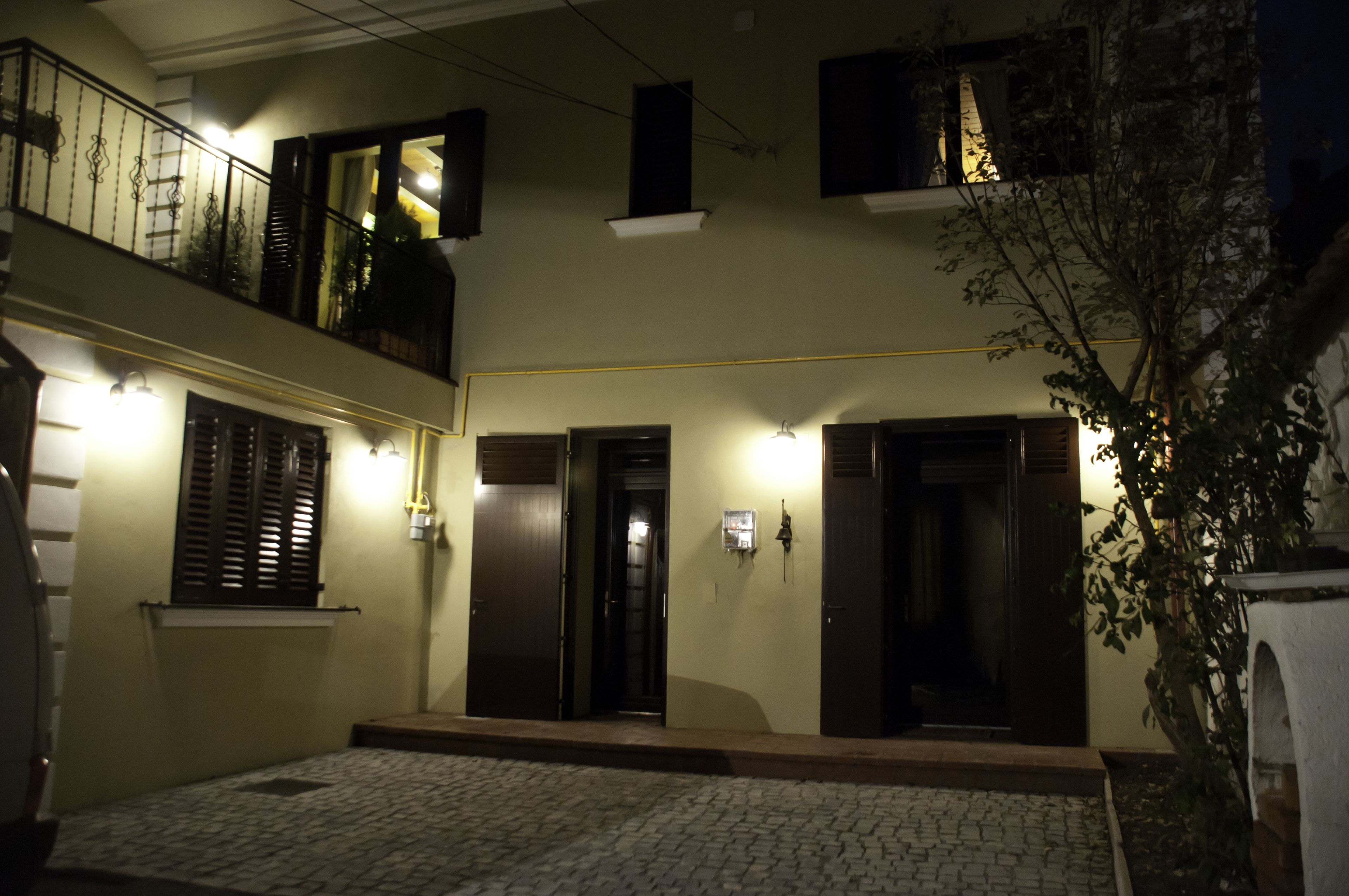 Fasade – kveld/natt