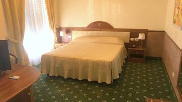 Suite Junior | Biancheria da letto di alta qualità, minibar, una cassaforte in camera