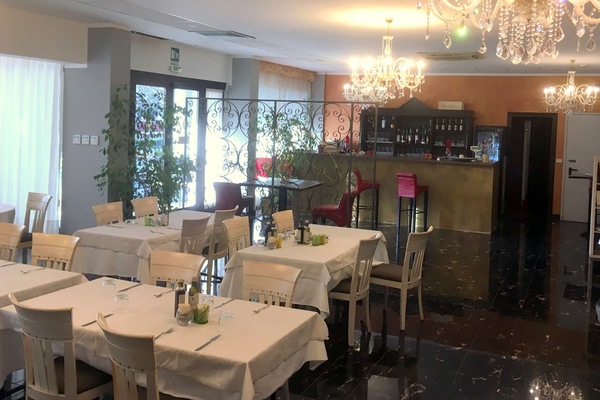 Almoço e jantar