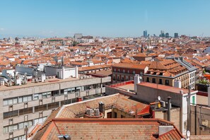 Triple Room | View from room - Hostal Charlotte (Madrid)