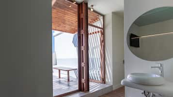 Phòng đôi, hiên, quang cảnh thành phố | Két bảo mật tại phòng, phòng cách âm