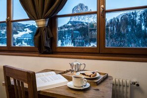 Private kitchen - Uridl (Santa Cristina Val Gardena)