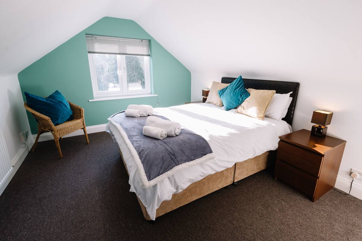 LÀgenhet Comfort - 1 sovrum | 1 sovrum, sÀngtillbehör av högsta kvalitet och strykjÀrn/strykbrÀda