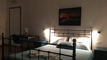 Tripla Classic | Biancheria da letto di alta qualità, una cassaforte in camera