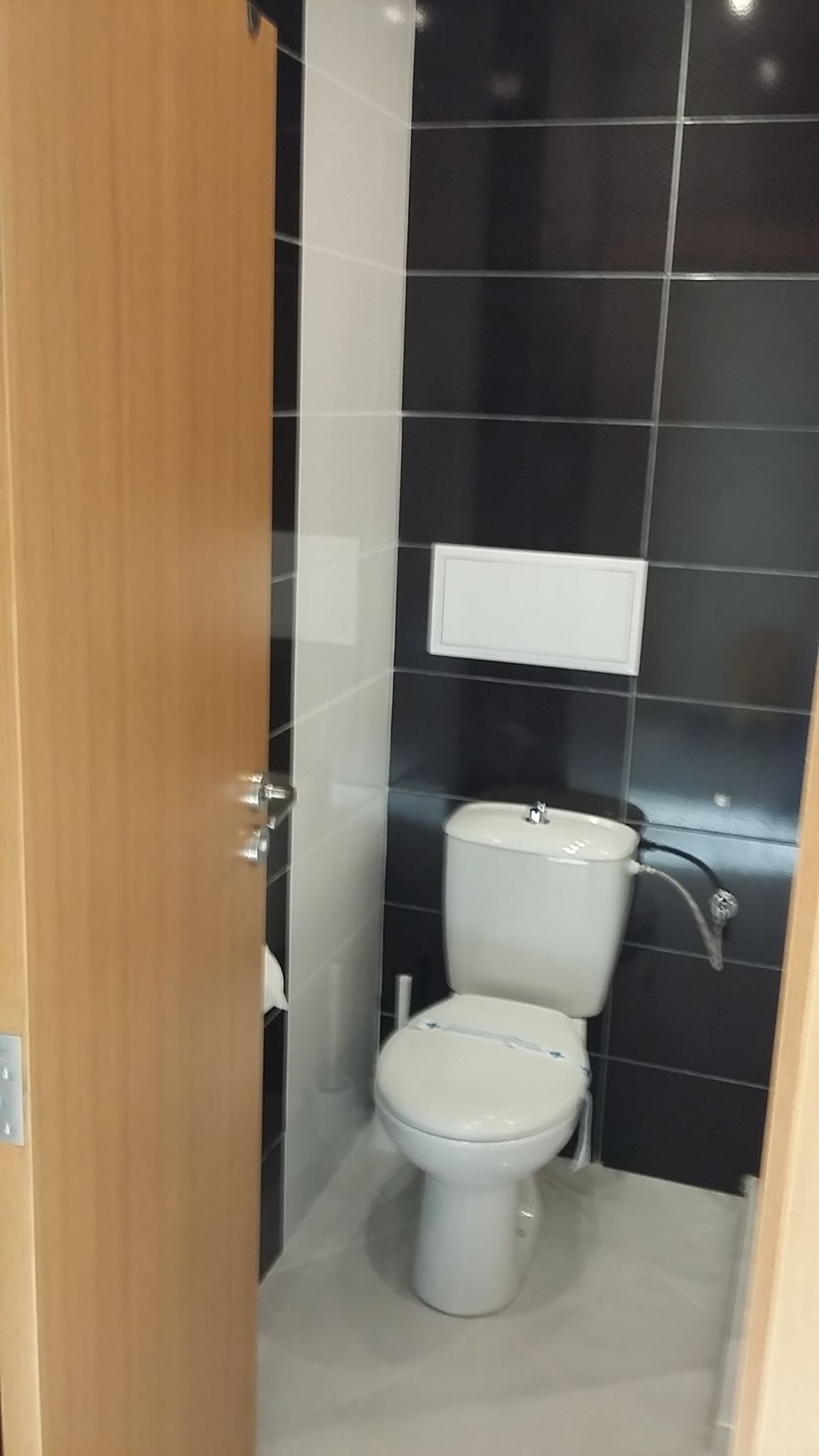 shower, free toiletries, hair dryer, dressing gowns