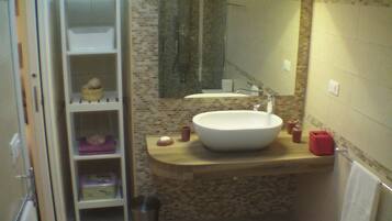 Appartamento Deluxe, 1 camera da letto, non fumatori | Lavandino