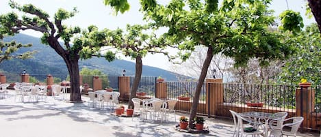 Servei de restauració a l'aire lliure