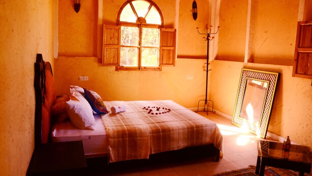 In-room safe, iron/ironing board (on request), free cots/infant beds - Latifa House (Ourika)