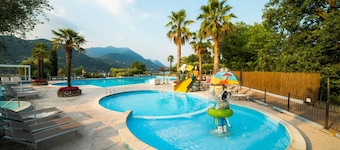 Weekend Glamping Resort