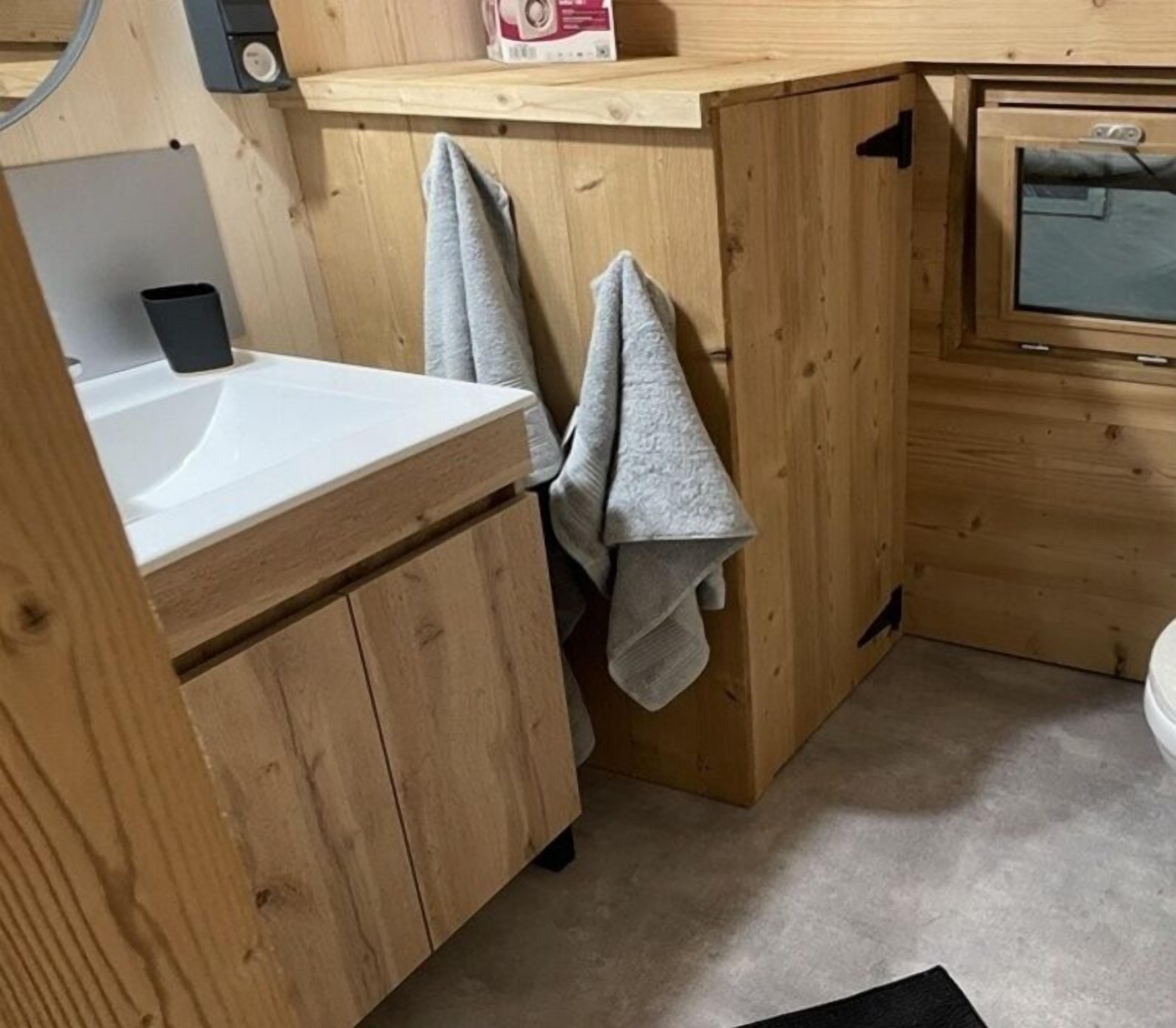 コンフォート テント | 羽毛の掛け布団、ベッドシーツ