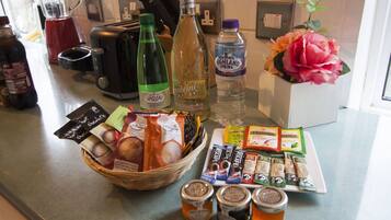 Appartement, 2 chambres | Coin petit déjeuner