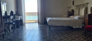 Chambre Quadruple Supérieure, vue mer