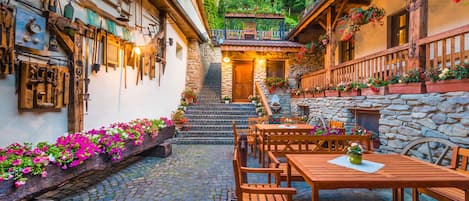 Courtyard