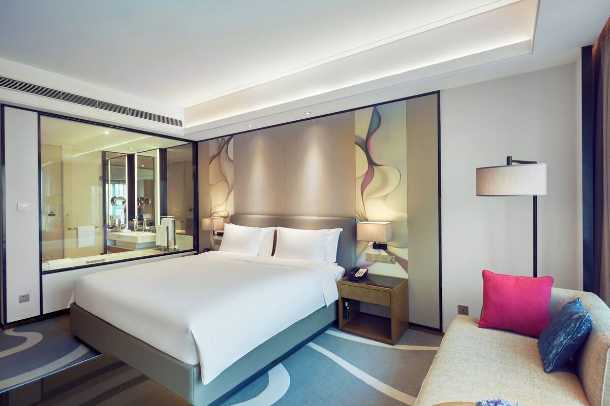Down duvets, minibar, in-room safe, desk