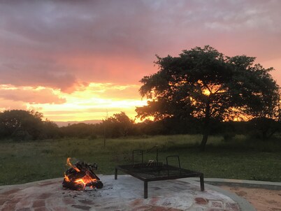 Sunset Lodge & Safaris